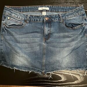 Adam Levine Jean skirt. Size- 11/12